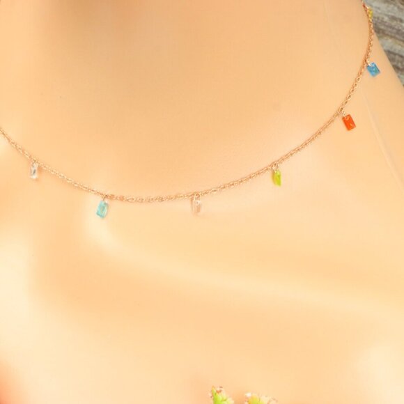 "Minimalist Necklace – Timeless, Elegant Jewelry for Her, MAR092092 - Picture 9 of 10